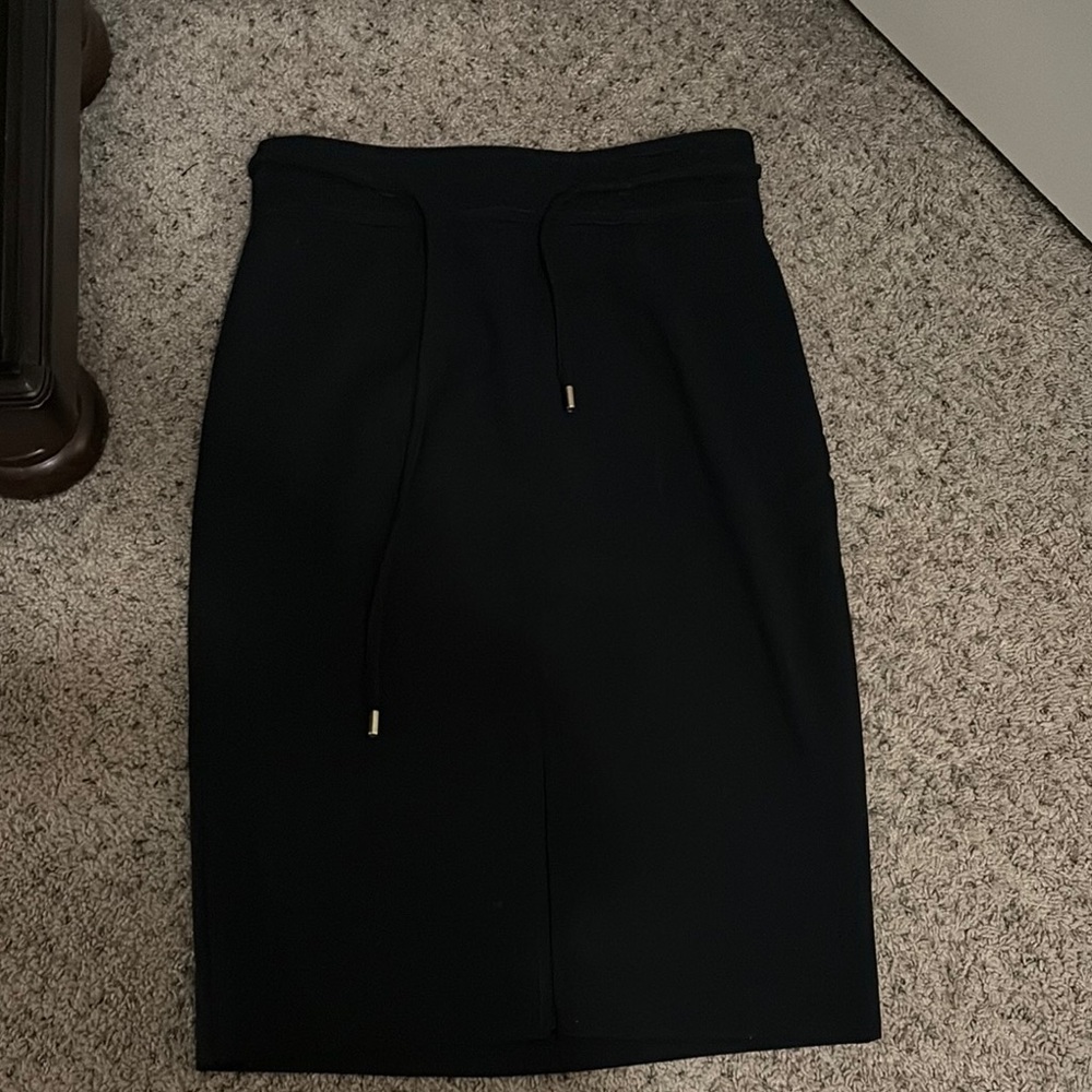 Ann Taylor Black Knee-Length Pencil Skirt